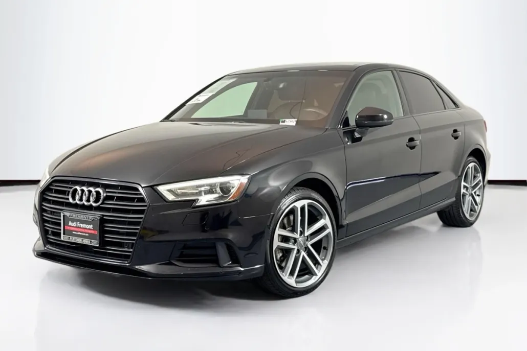 2020 Audi A3 Premium photo 1