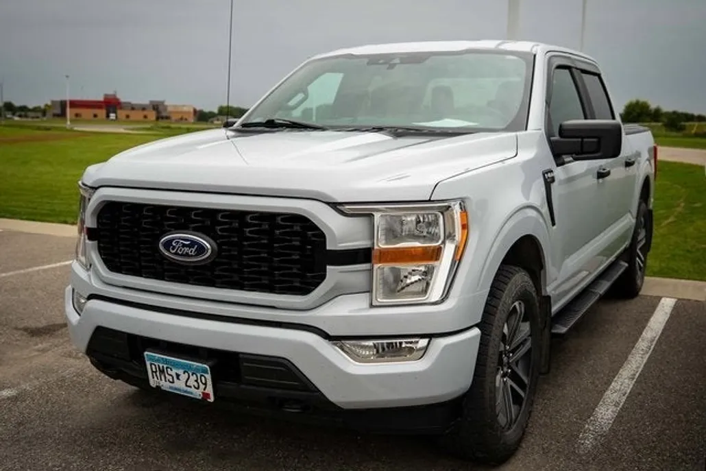 2021 Ford F-150 XL STX photo 1