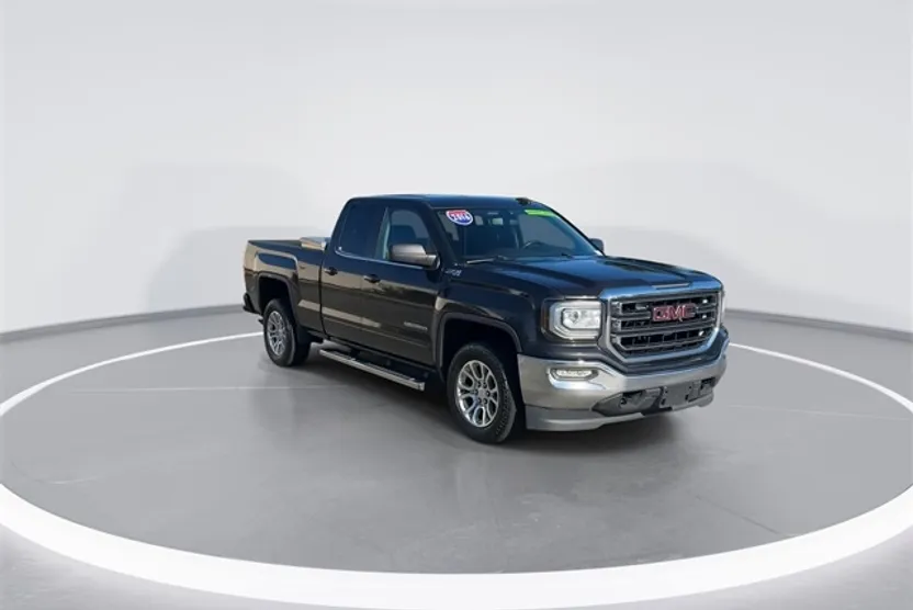 2016 Gmc Sierra 1500 SLE photo 1