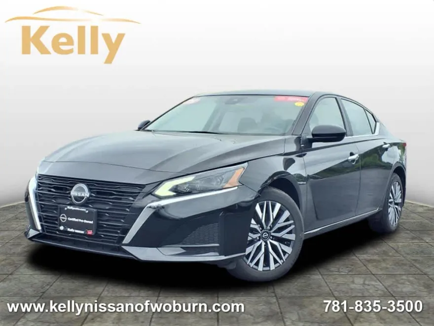 2023 Nissan Altima 2.5 SV photo 1
