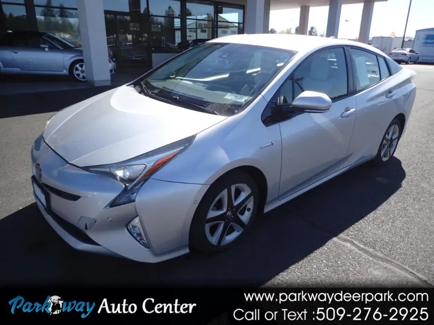 2017 Toyota Prius Two Eco photo 1