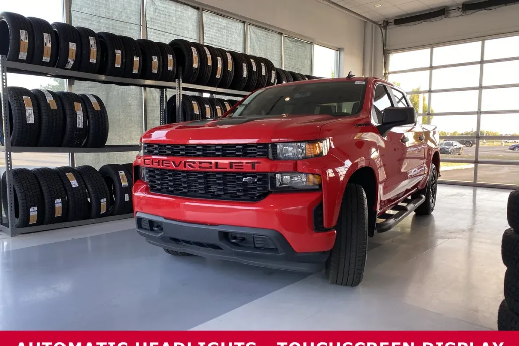 2020 Chevrolet Silverado 1500 Custom photo 1