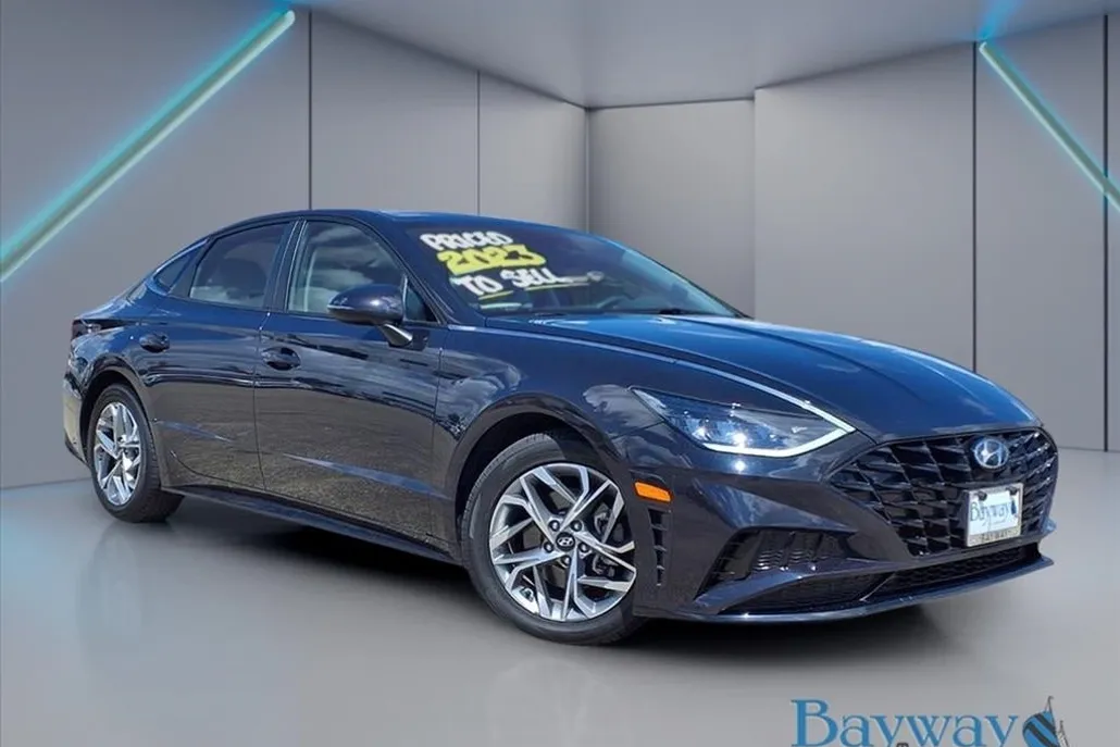 2023 Hyundai Sonata SEL photo 1