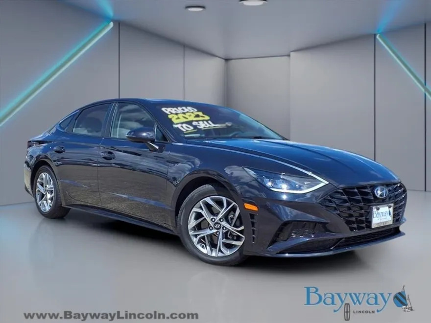 2023 Hyundai Sonata SEL photo 1
