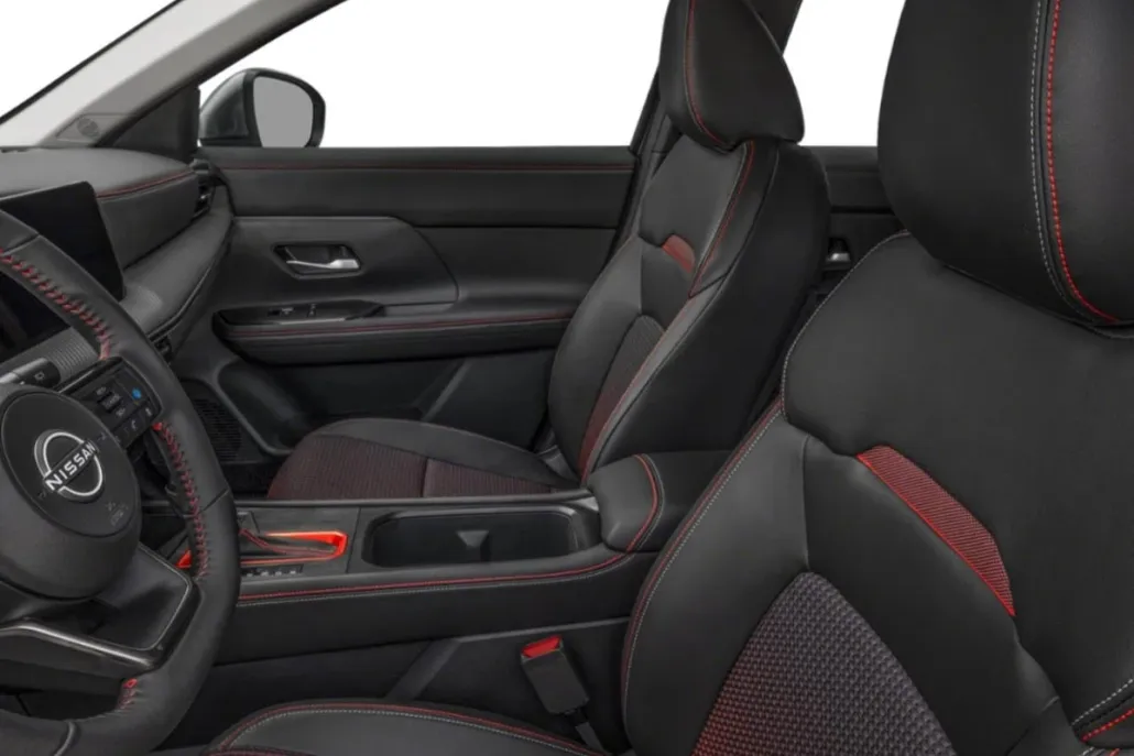 2026 Nissan Kicks SR photo 1