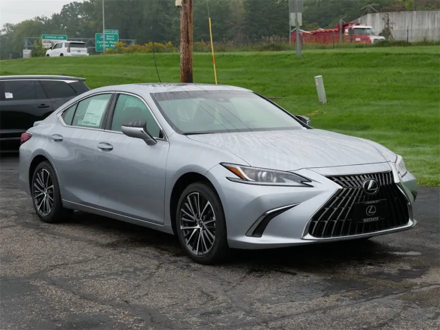 2025 Lexus ES 300h Premium photo 1
