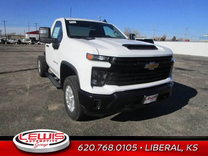 2025 Chevrolet Silverado 3500HD Work Truck photo 1