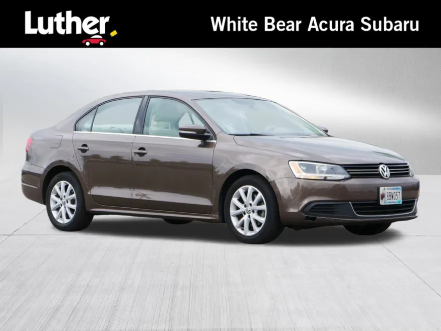 2013 Volkswagen Jetta SE photo 1