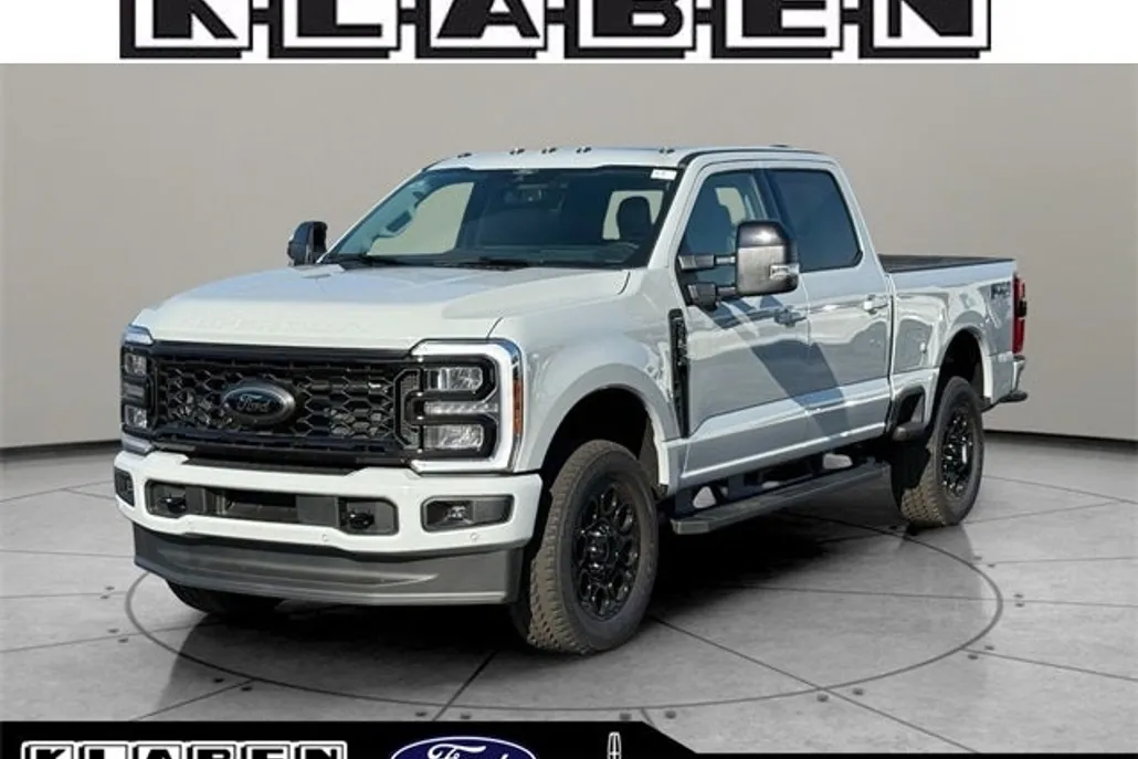 2025 Ford F-350 photo 1