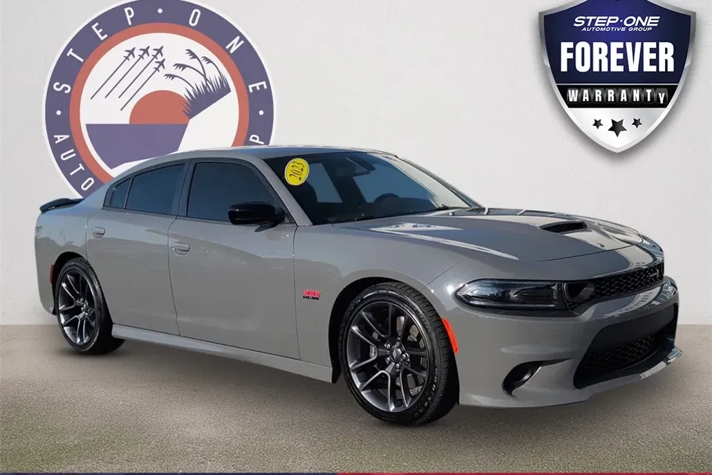 2023 Dodge Charger R/T Scat Pack photo 1