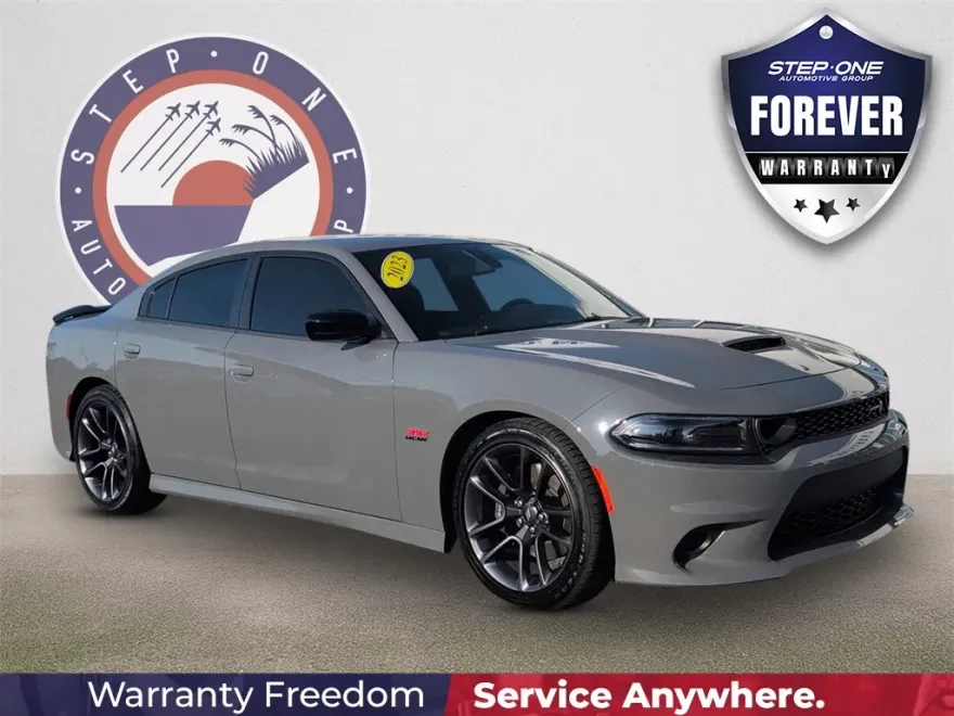 2023 Dodge Charger R/T Scat Pack photo 1