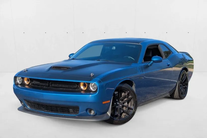 2020 Dodge Challenger R/T Scat Pack photo 1