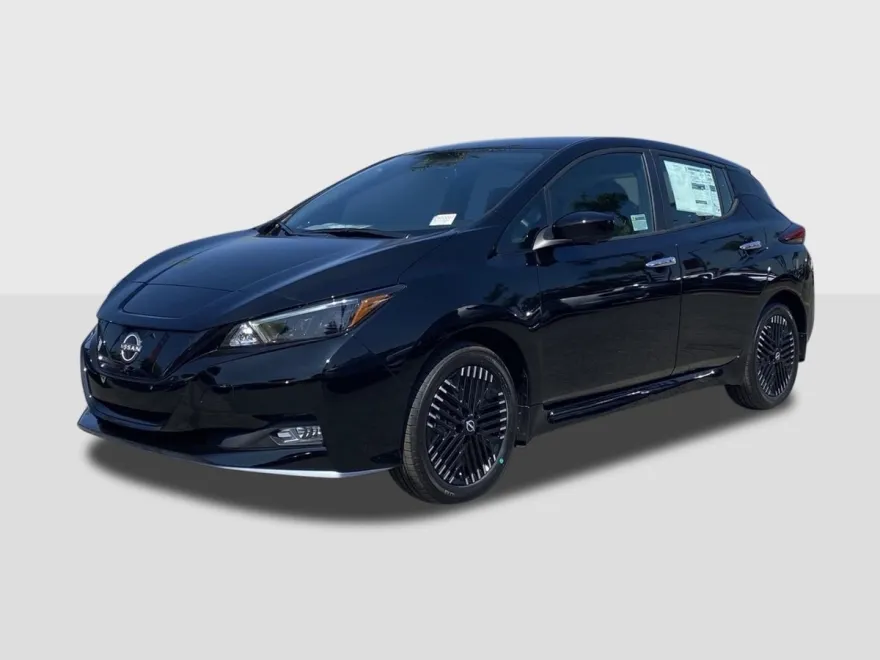 2025 Nissan Leaf SV Plus photo 1