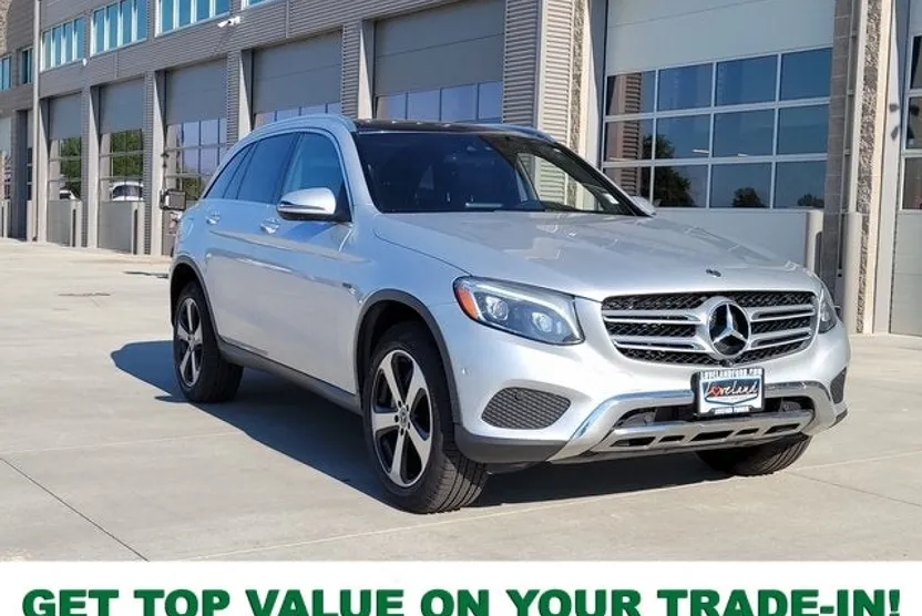 2019 Mercedes Benz GLC 350e 4MATIC photo 1