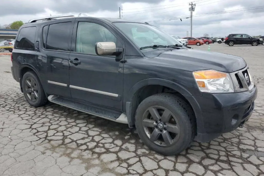 2013 Nissan Armada Platinum photo 1