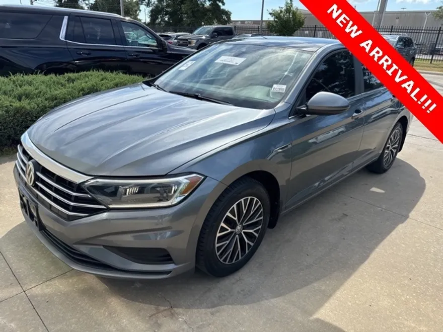 2019 Volkswagen Jetta SEL photo 1