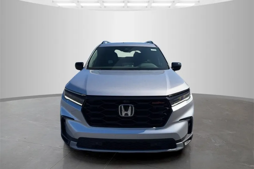 2025 Honda Pilot TrailSport photo 1
