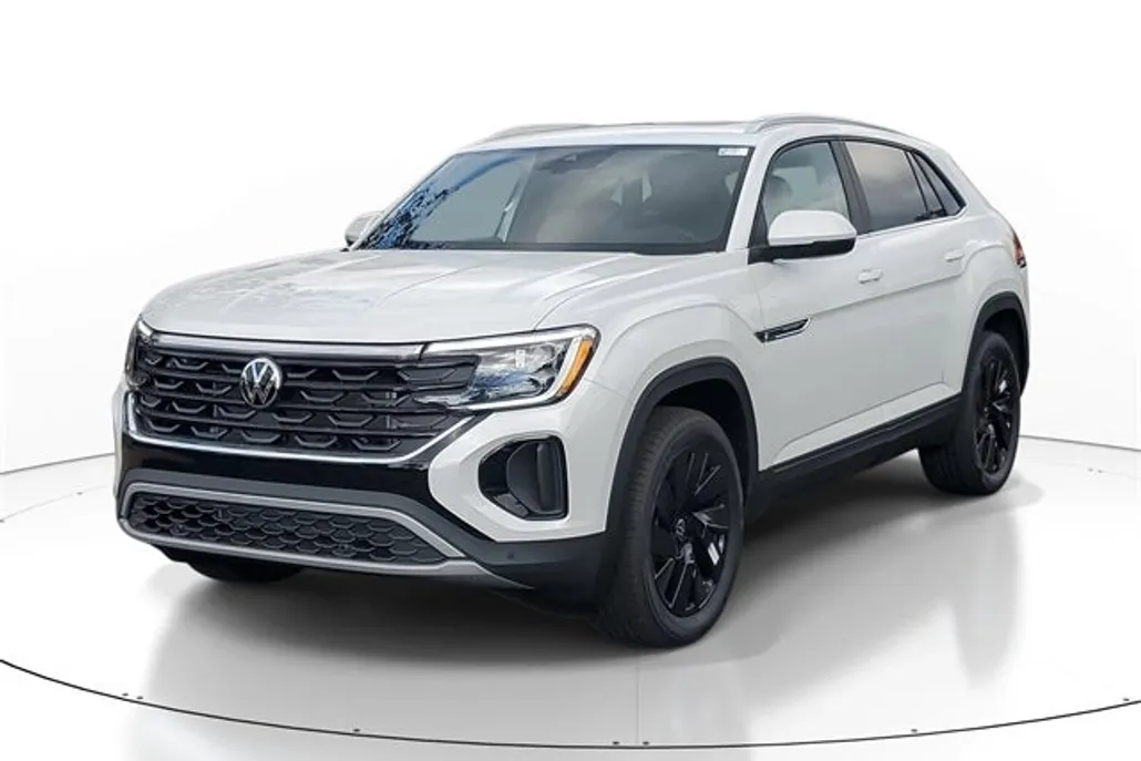 2026 Volkswagen Atlas Cross Sport SE Technology photo 1
