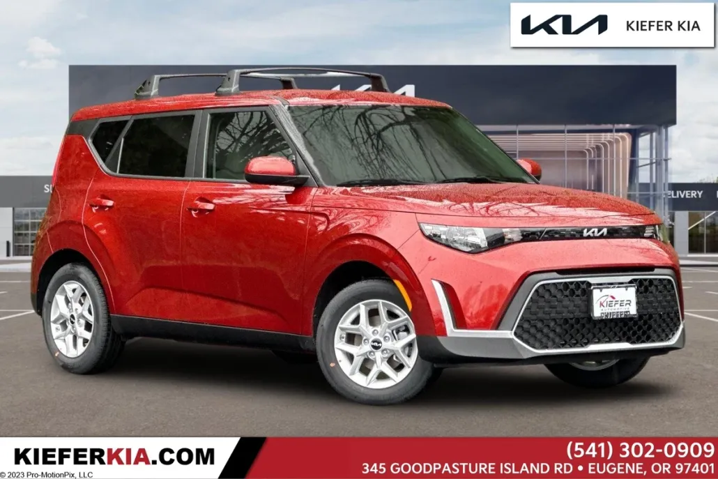 2025 Kia Soul LX photo 1