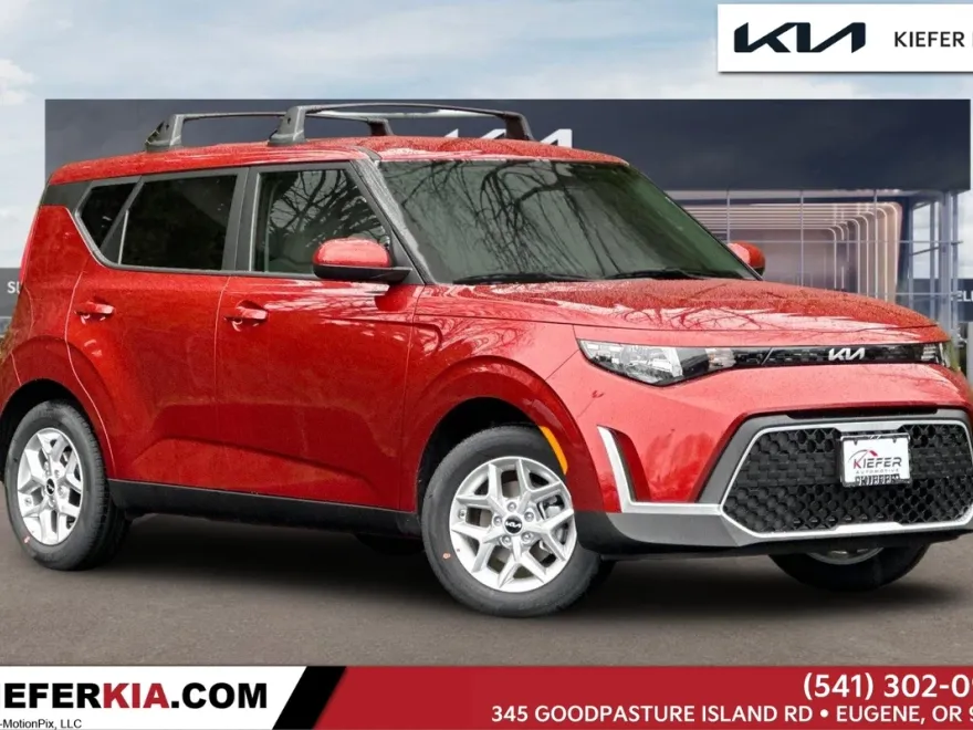 2025 Kia Soul LX photo 1