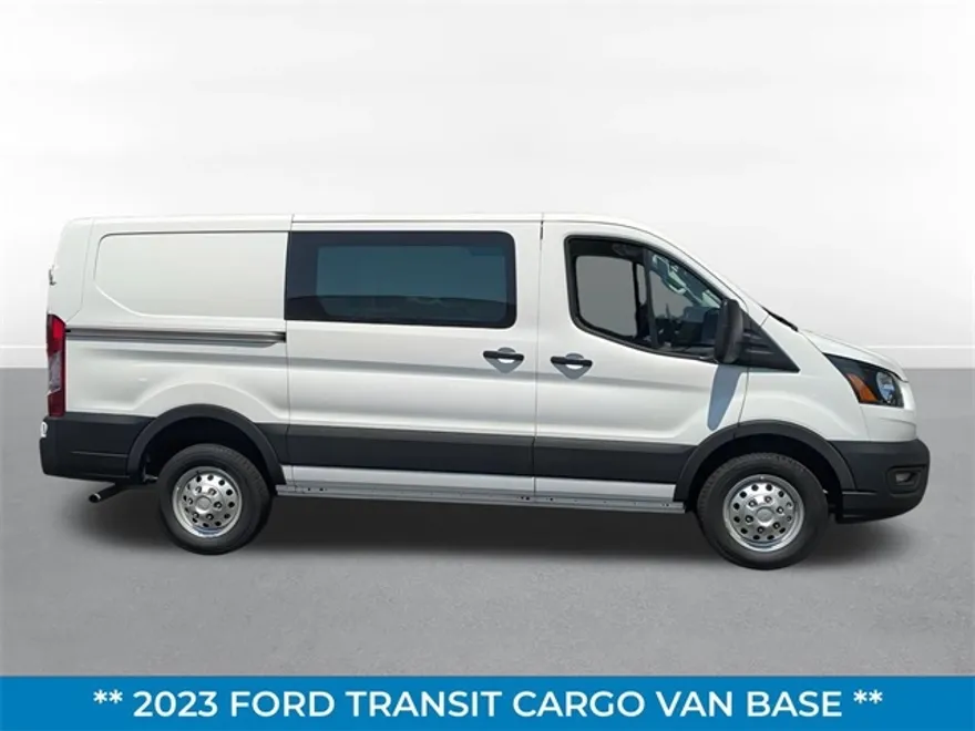 2023 Ford Transit photo 1