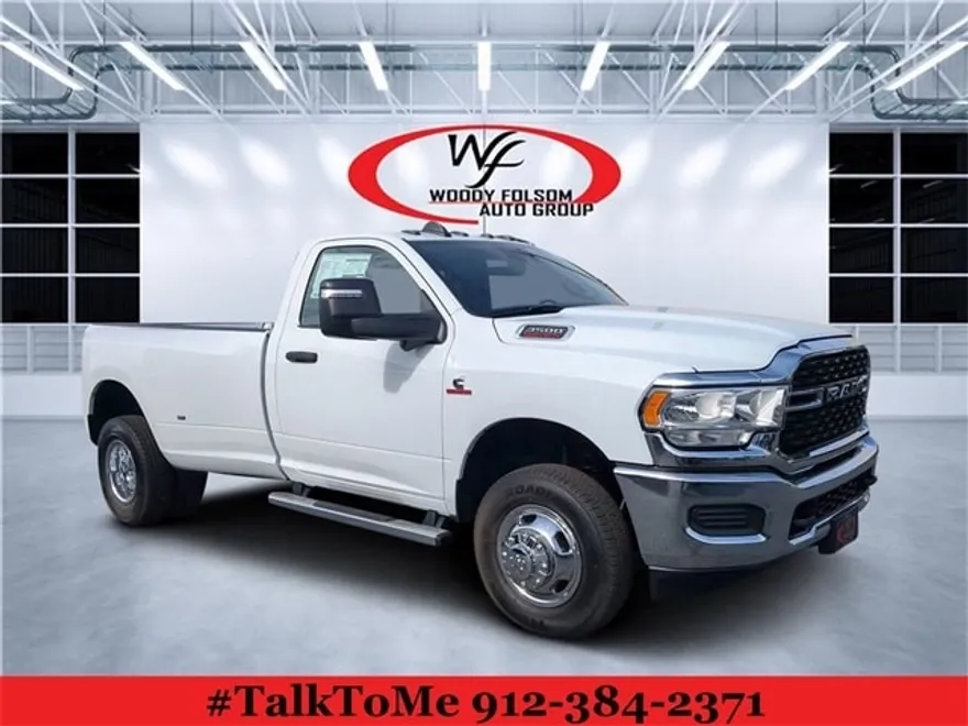 2024 Ram 3500 Tradesman photo 1