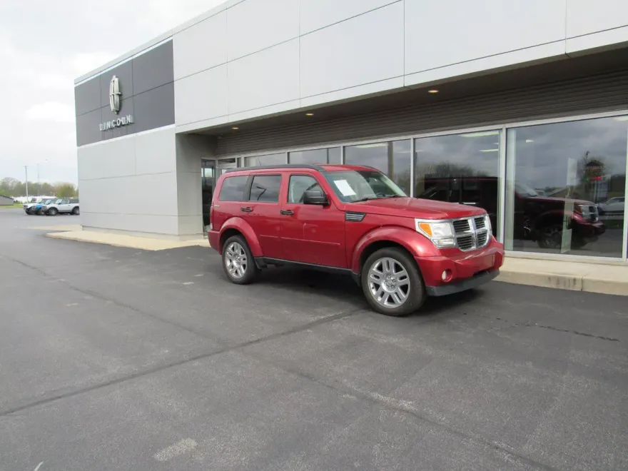 2011 Dodge Nitro Heat photo 1