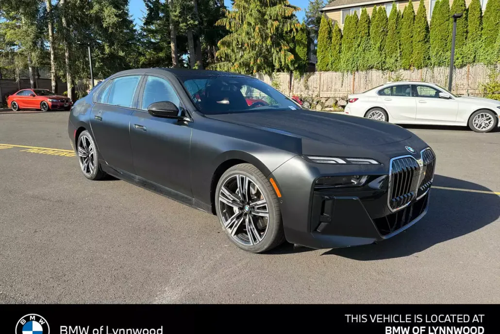 2024 Bmw i7 xDrive60 photo 1