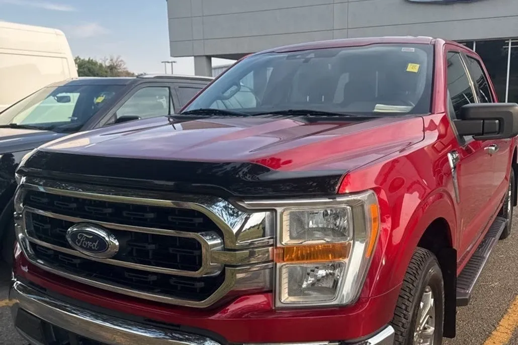 2021 Ford F-150 XLT photo 1