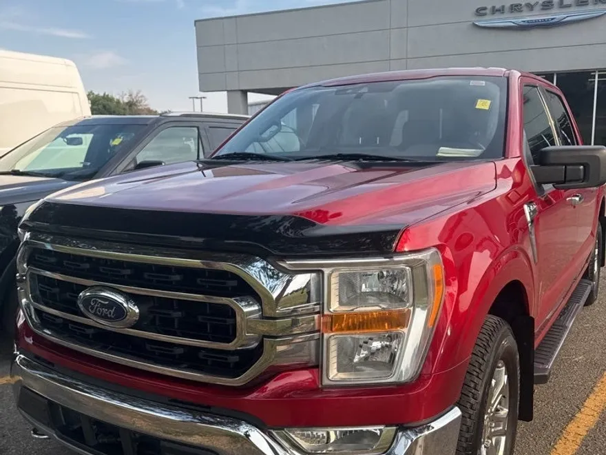 2021 Ford F-150 XLT photo 1