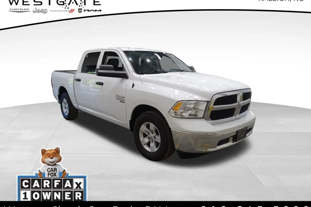 2023 Ram 1500 Classic SLT photo 1