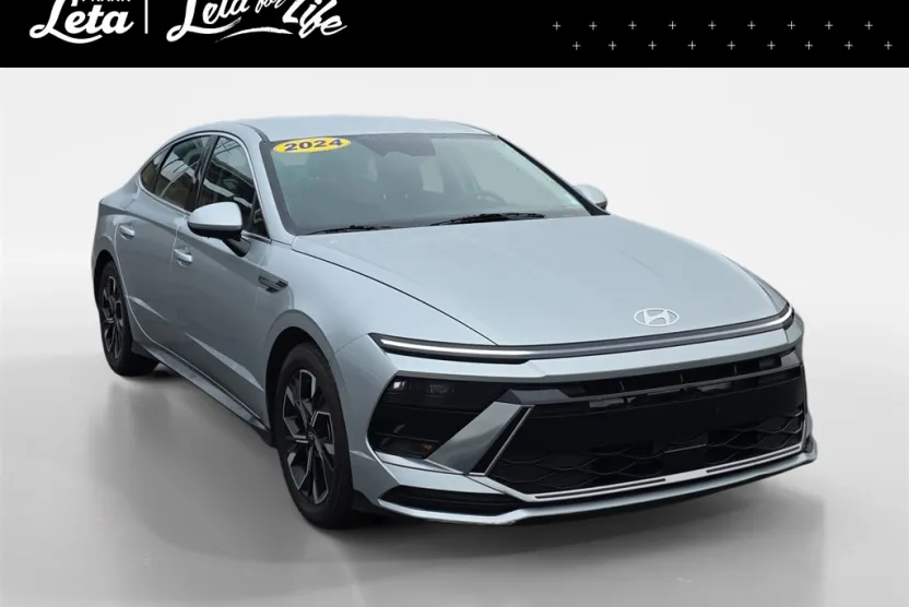 2024 Hyundai Sonata SEL photo 1