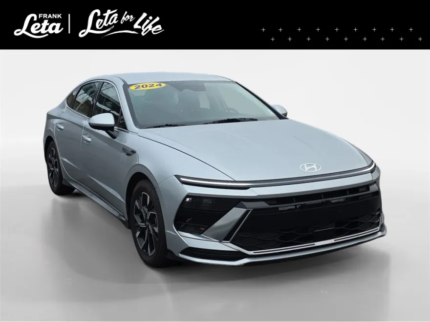 2024 Hyundai Sonata SEL photo 1