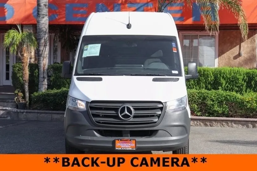 2022 Mercedes Benz Sprinter 2500 144 WB photo 1