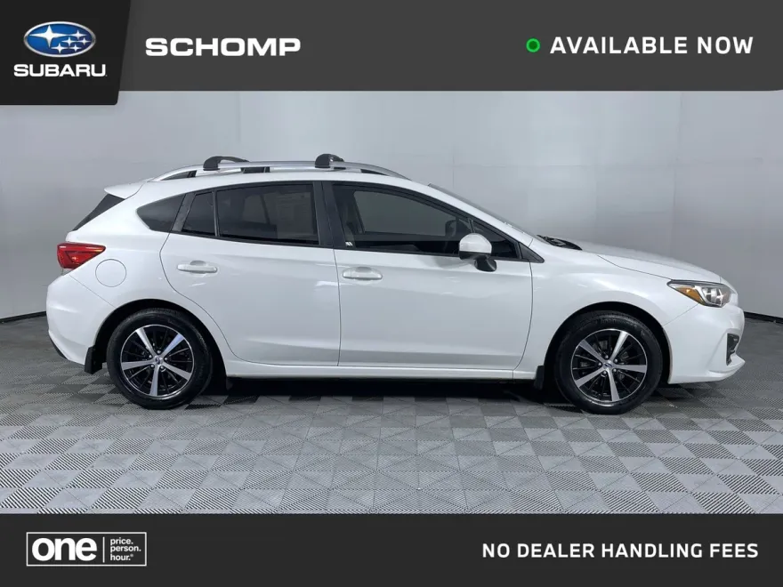 2019 Subaru Impreza Premium photo 1