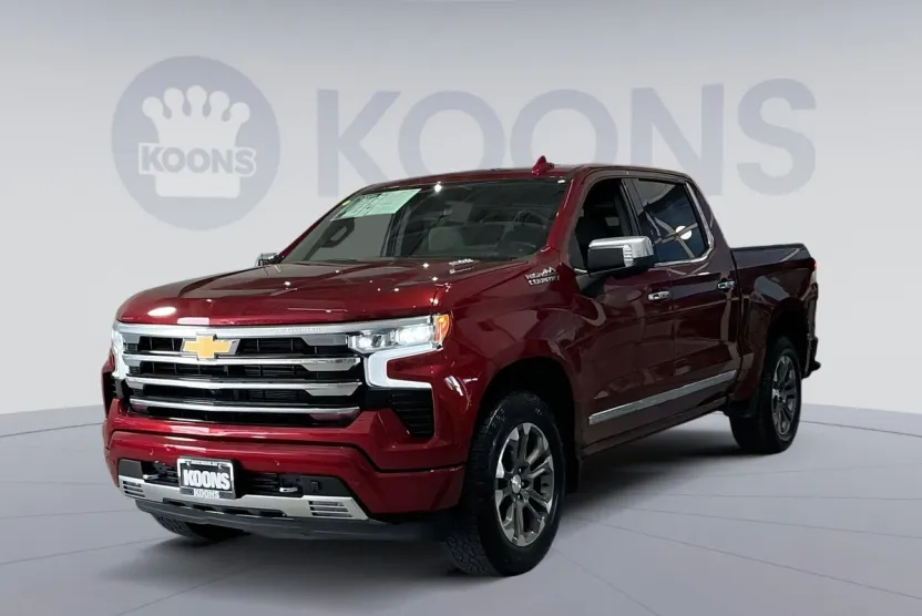 2024 Chevrolet Silverado 1500 High Country photo 1