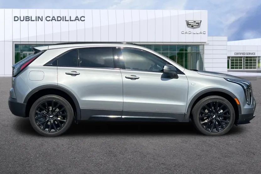 2023 Cadillac XT4 Sport photo 1