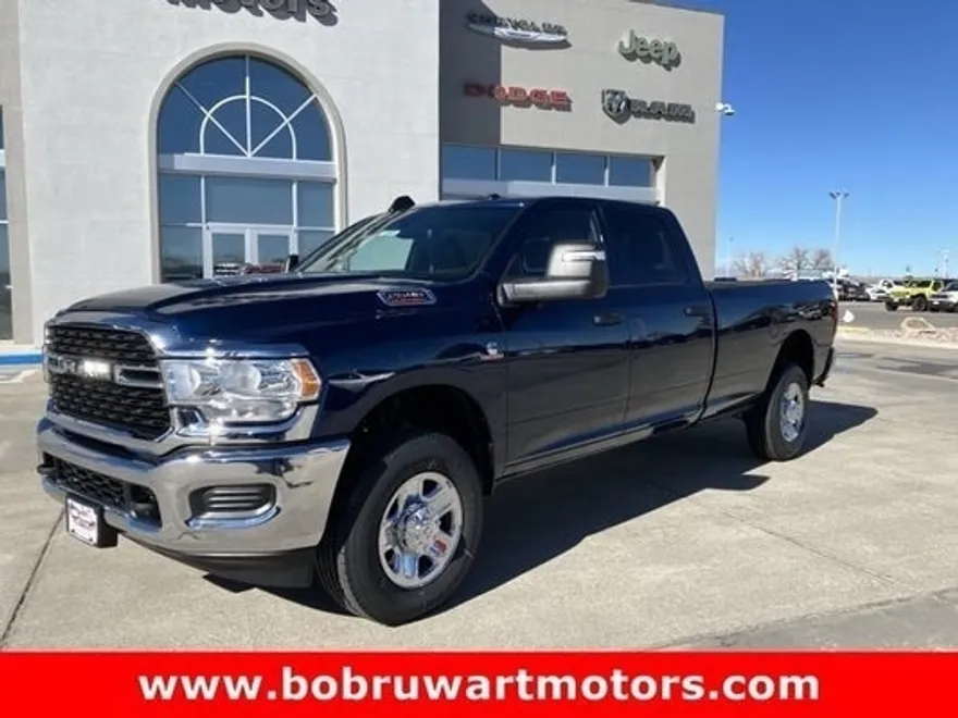 2024 Ram 2500 Tradesman photo 1
