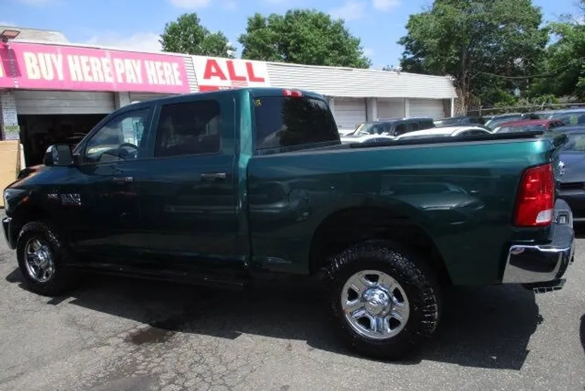 2018 Ram 2500 Tradesman photo 1