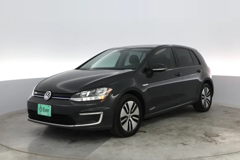 2019 Volkswagen e-Golf SE photo 1