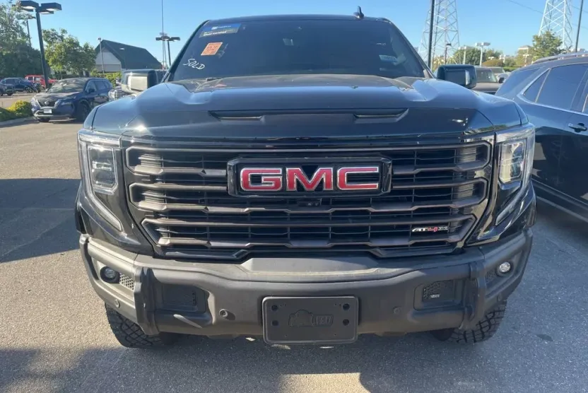 2024 Gmc Sierra 1500 AT4X photo 1