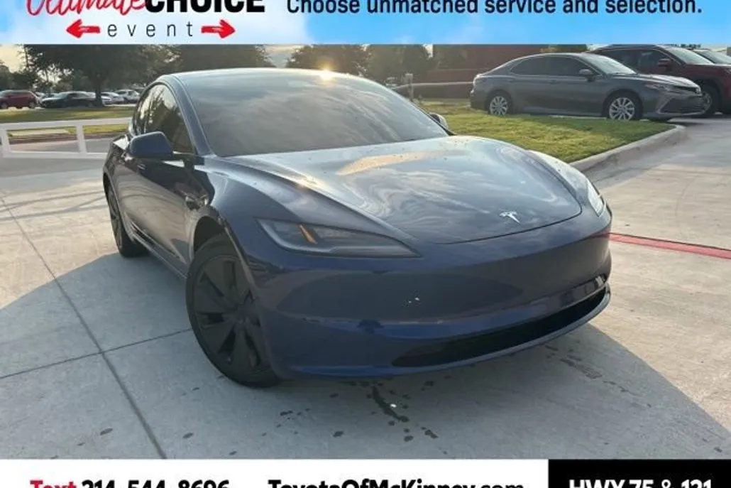 2025 Tesla Model 3 Long Range photo 1