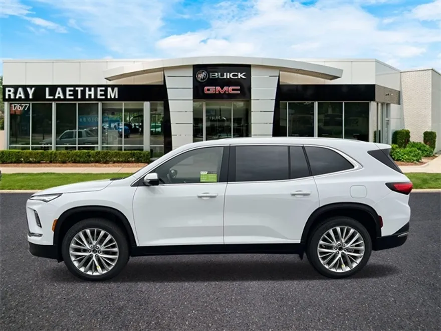 2026 Buick Enclave Preferred photo 1