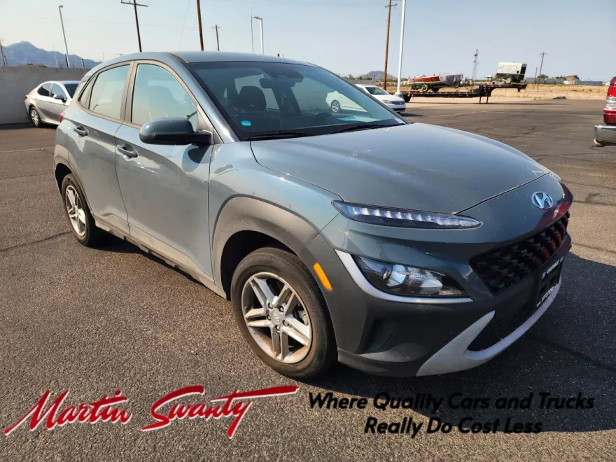 2022 Hyundai Kona SE photo 1