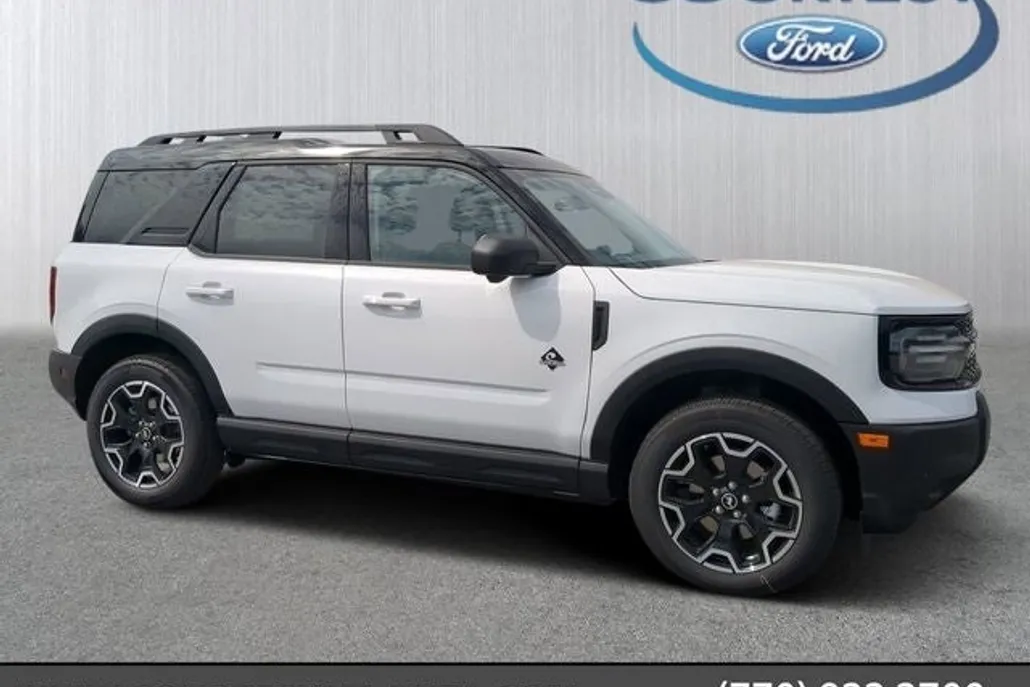 2025 Ford Bronco Sport Outer Banks photo 1