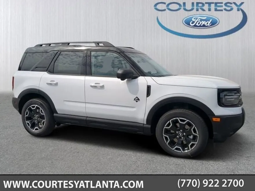 2025 Ford Bronco Sport Outer Banks photo 1
