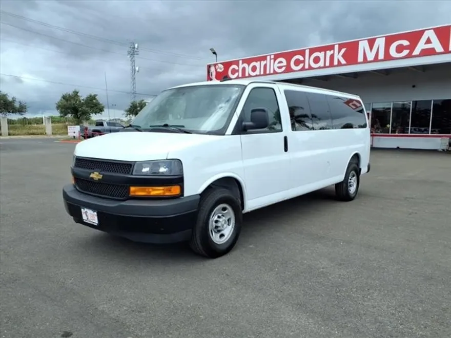 2025 Chevrolet Express Passenger LS photo 1