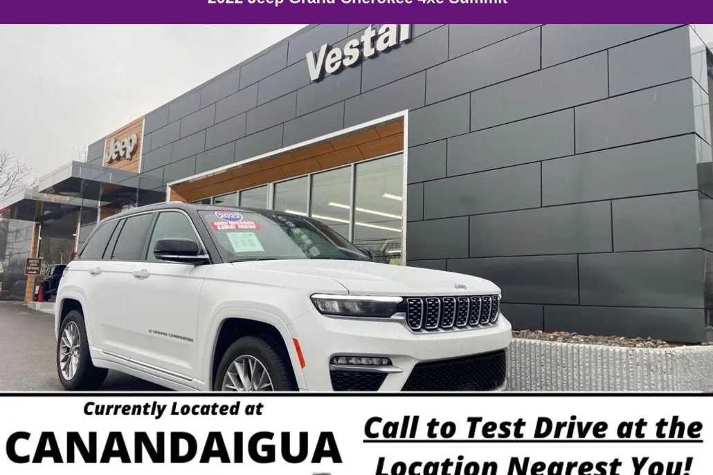2022 Jeep Grand Cherokee Summit photo 1
