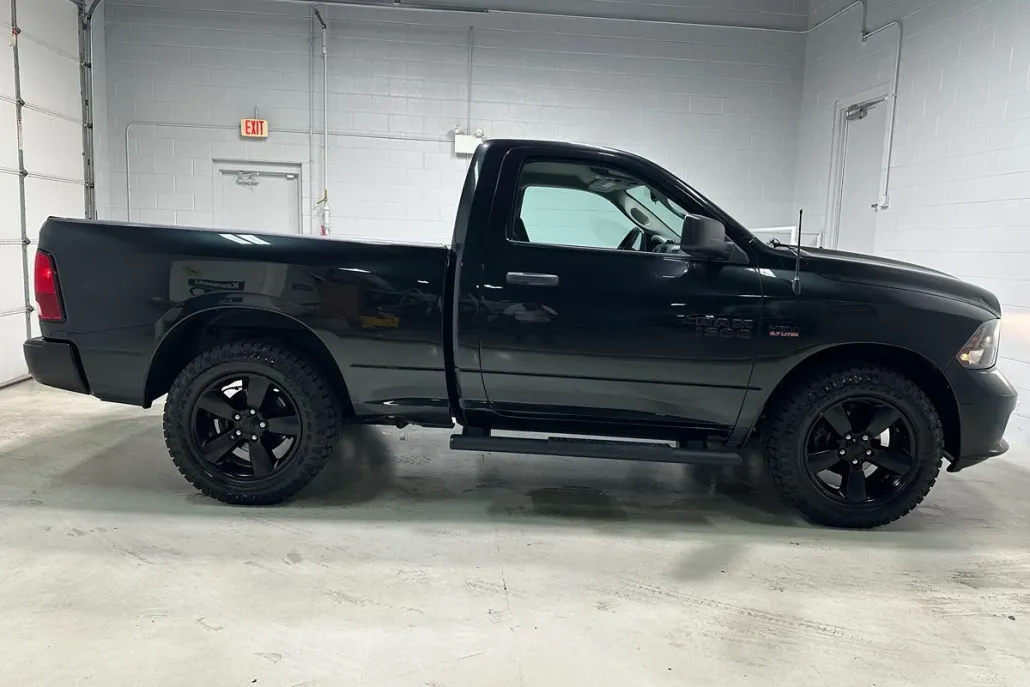 2015 Ram 1500 Express photo 1