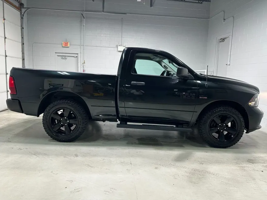 2015 Ram 1500 Express photo 1
